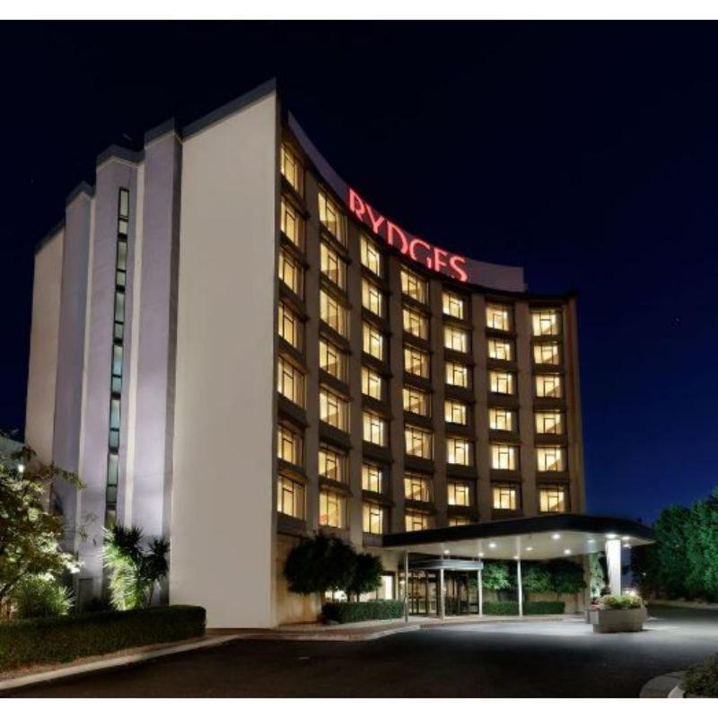 Rydges 4*